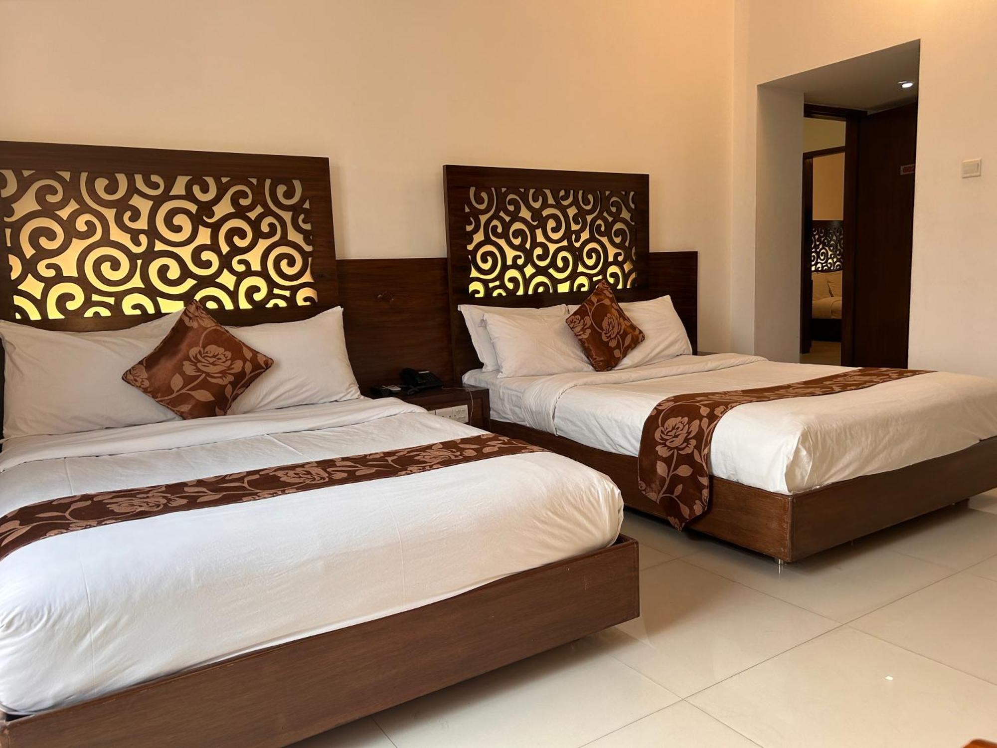 La Vista Hotel Sylhet Extérieur photo